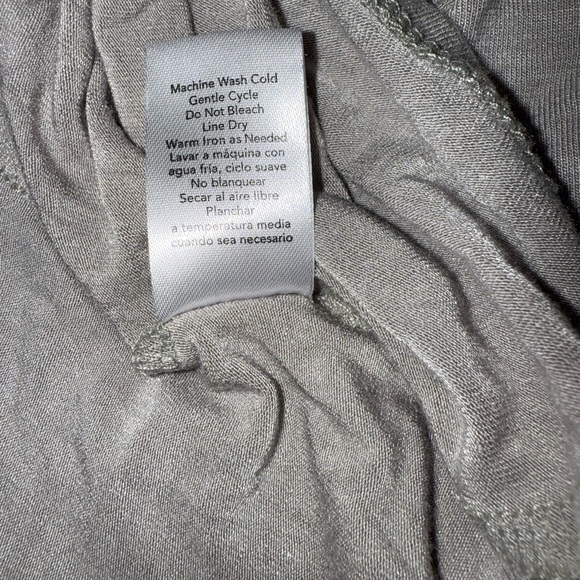 VENUS Light Green Ruffled Top - Picture 6 of 6